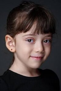 Ada Erma Yalancılar ve Mumları dizisi oyuncusu