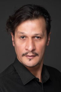 Soner Türker Aynadaki Yabancı dizisi oyuncusu