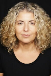 Gülen Karaman Aşk-ı Memnu dizisi oyuncusu