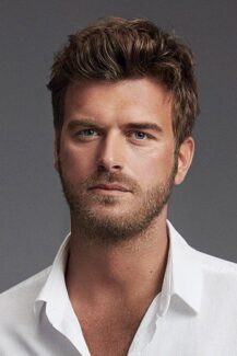 Kıvanç Tatlıtuğ oyuncu fotoğrafı