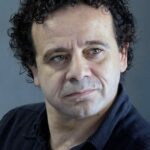 Reha Özcan Üç Kız Kardeş dizisi oyuncusu