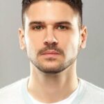 Tolgahan Sayışman Şeref Sözü dizisi oyuncusu