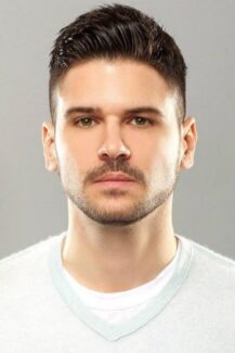 Tolgahan Sayışman Şeref Sözü dizisi oyuncusu